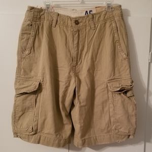 American Eagle Men's Classic Cargo Shorts
